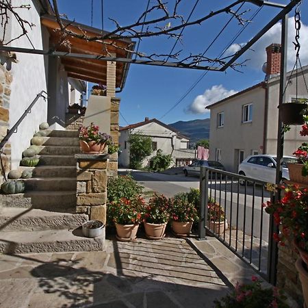 Holiday Home Lori Paz ภายนอก รูปภาพ