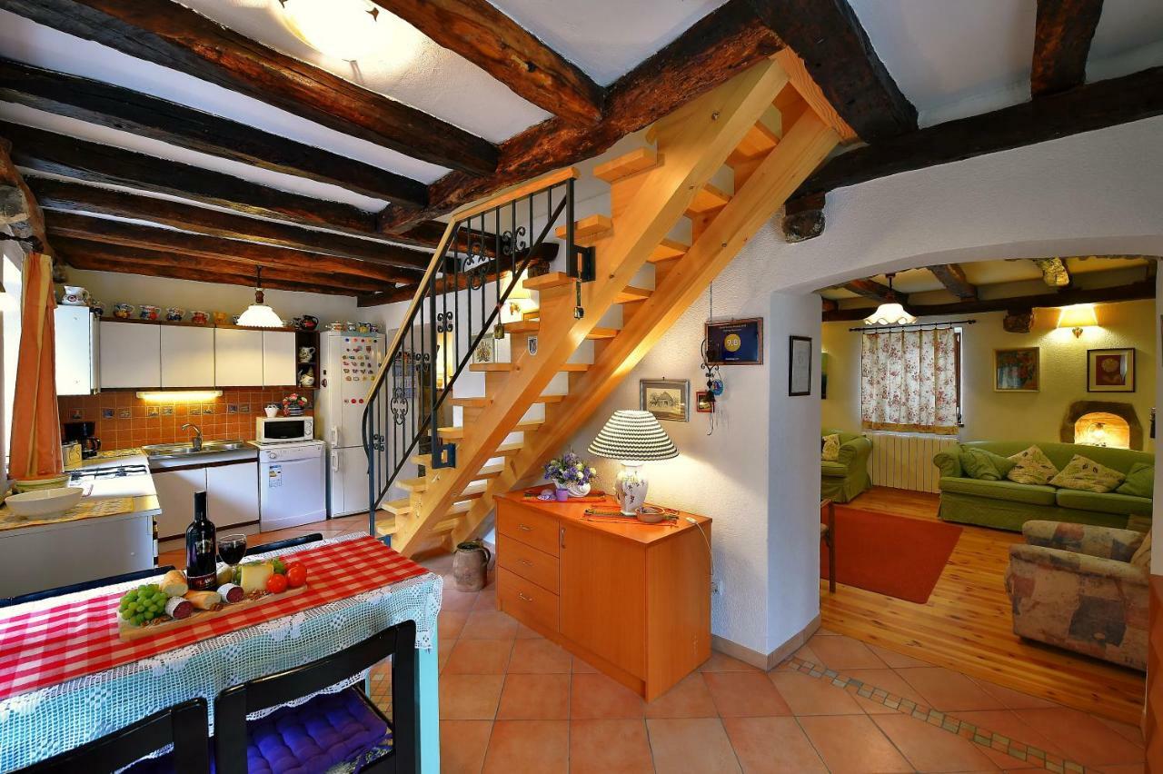 Holiday Home Lori Paz ภายนอก รูปภาพ