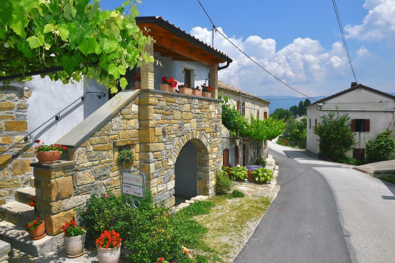 Holiday Home Lori Paz ภายนอก รูปภาพ